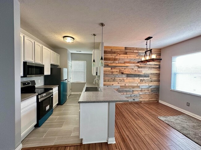 Building Photo - 4645 Grand Strand Dr