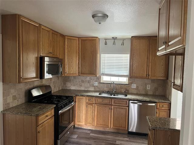 Building Photo - 300 Whisenant Dr