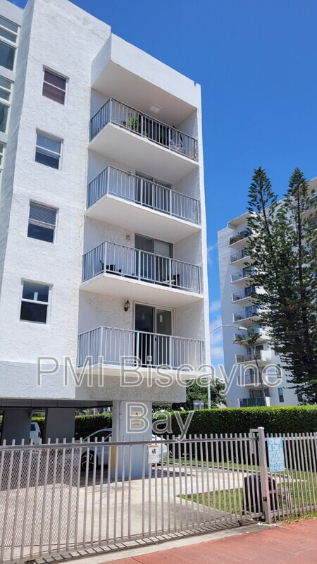 Building Photo - 1250 Alton Rd