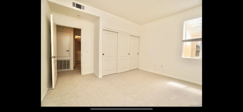 Building Photo - 817 Kalpati Cir