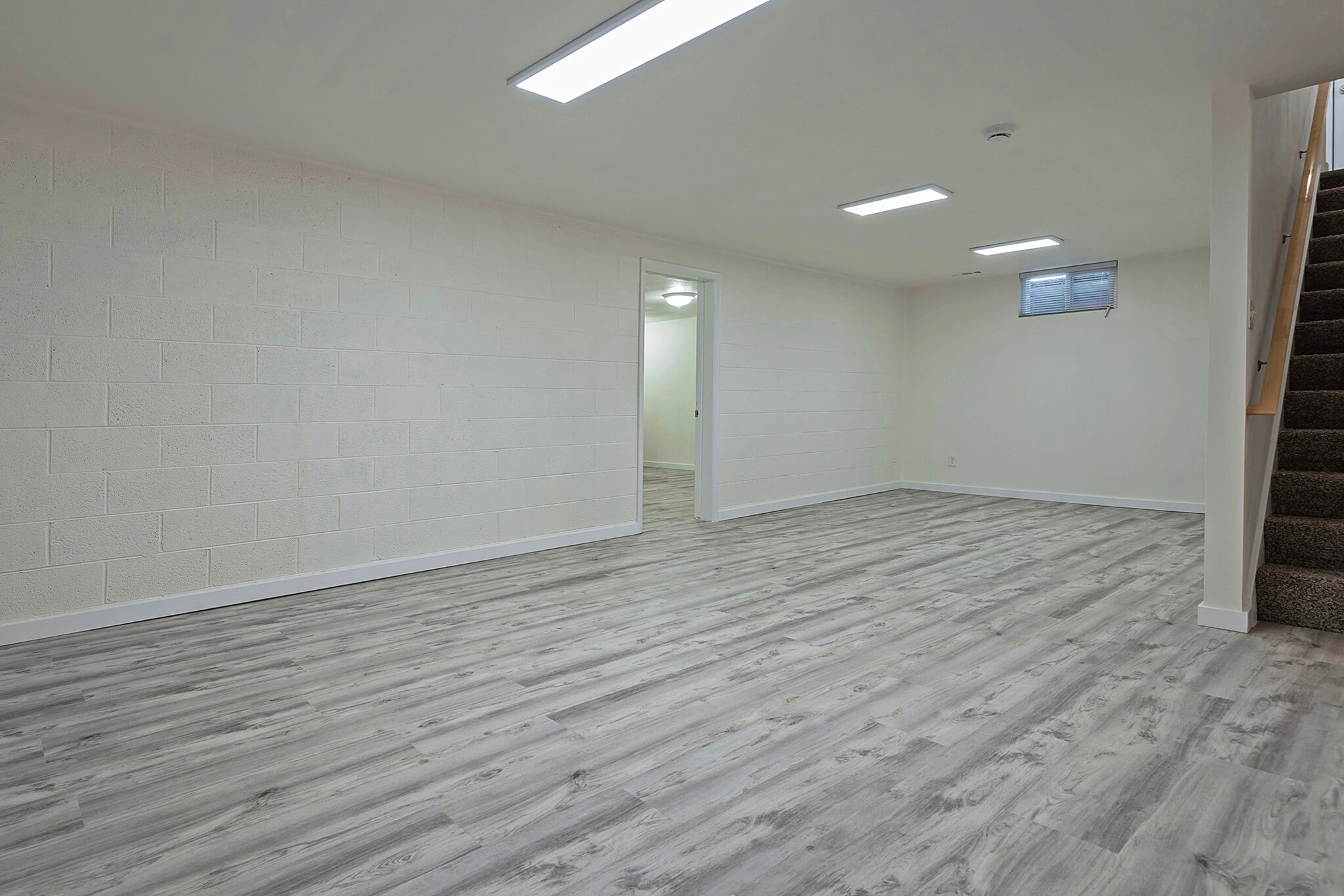 Living Downstairs 2 - 2723 S Melbourne St