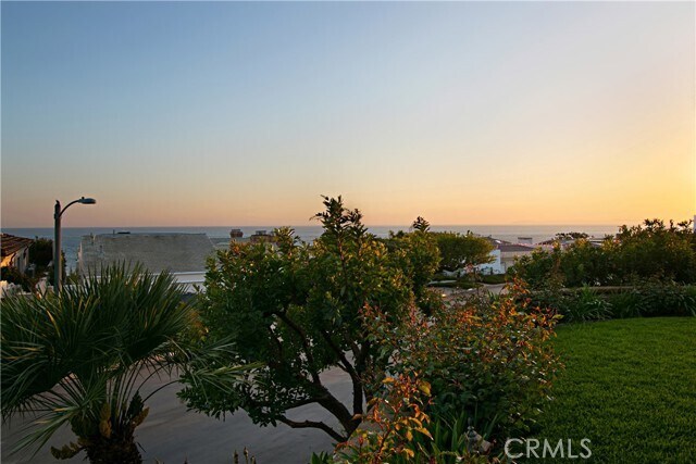Building Photo - 15 Monarch Bay Dr