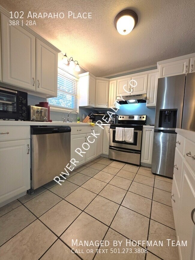 Building Photo - 102 Arapaho Pl