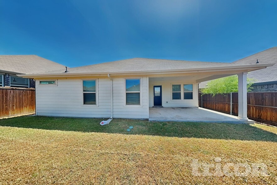Building Photo - 275 Sunshine Ln
