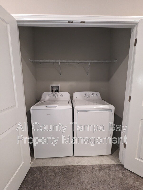 Building Photo - 32047 Blue Passing Loop