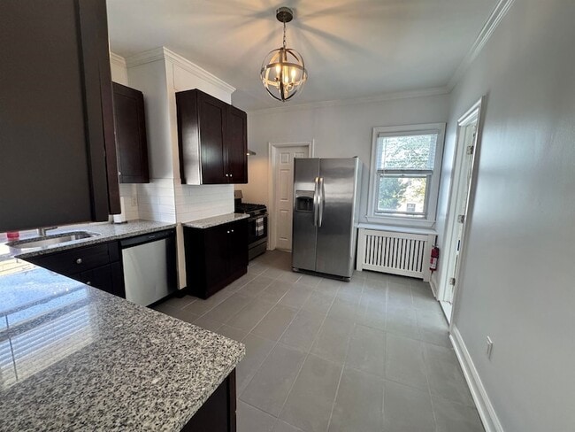 Building Photo - 24 Pamrapo Ave