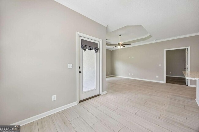 Building Photo - 326 Gary Cir