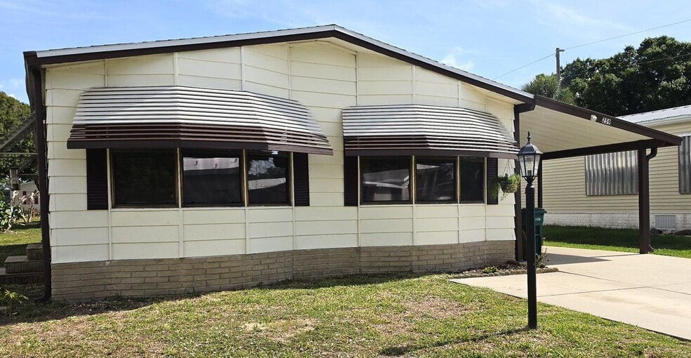 Building Photo - 259 S Dolphin Cir