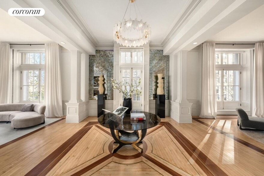 Building Photo - 337 Riverside Dr