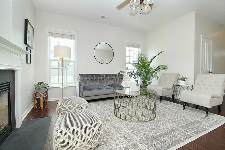 Building Photo - 111 Amaranth Ave