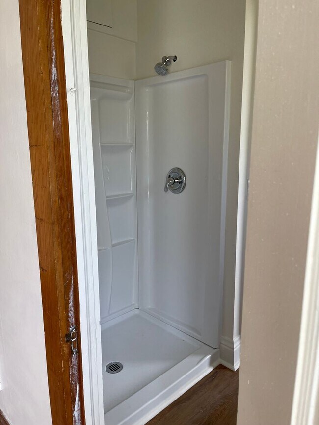 Building Photo - 1640 Locust St