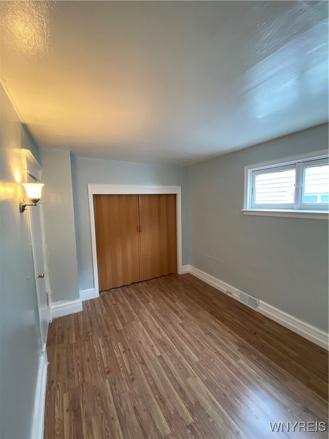 Building Photo - 95 Westminster Ave