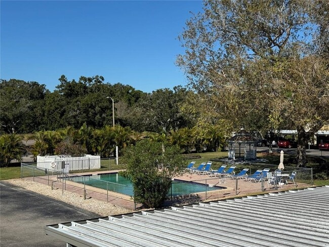 Building Photo - 9851 113th St N