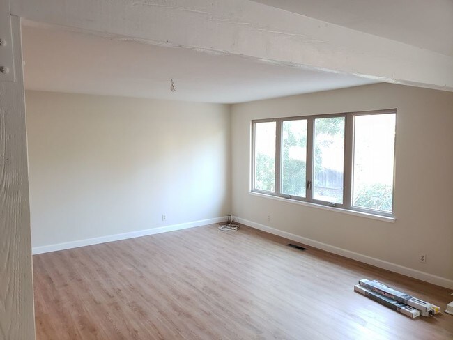 Building Photo - Branham/Pearl
