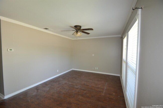 Building Photo - 405 WESTCHESTER-