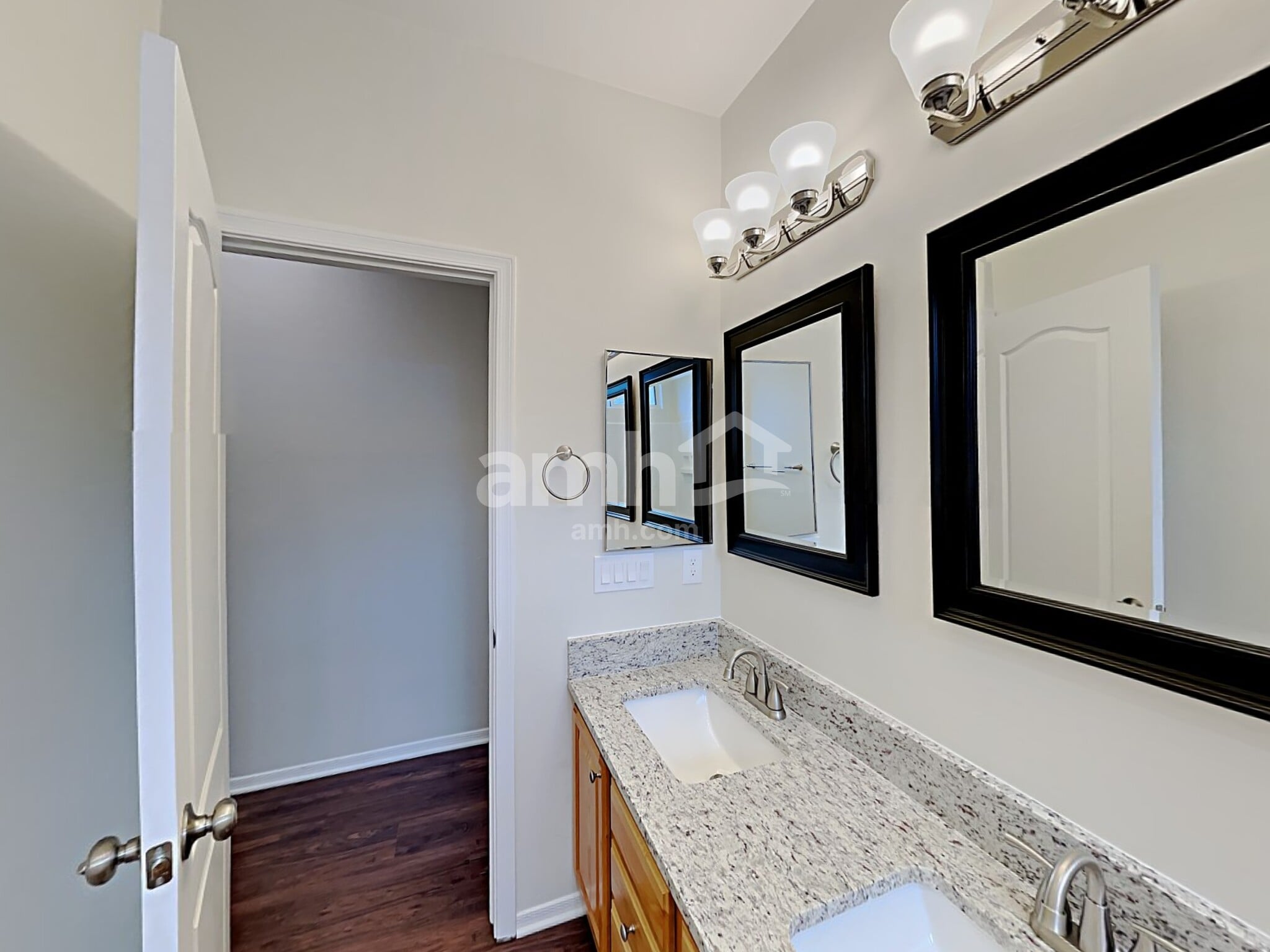 Building Photo - 15723 S Camino Muesa