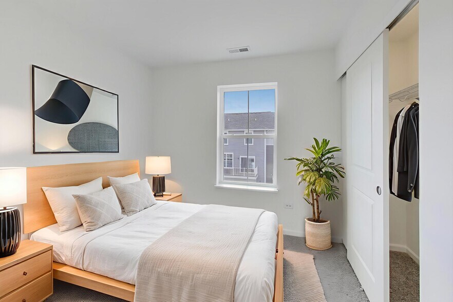 Bedroom #1 - 12306 Tinsley St