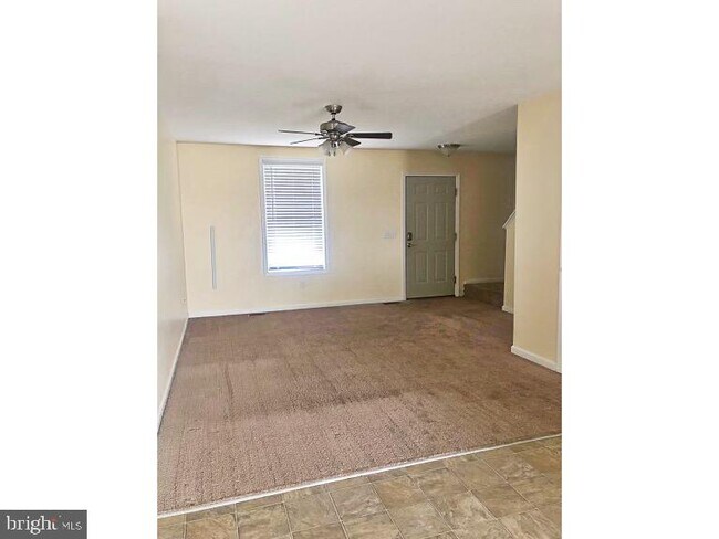 Building Photo - 23597 Linkside Dr
