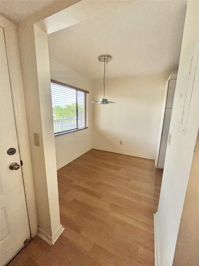 Building Photo - 9691 N Belfort Cir