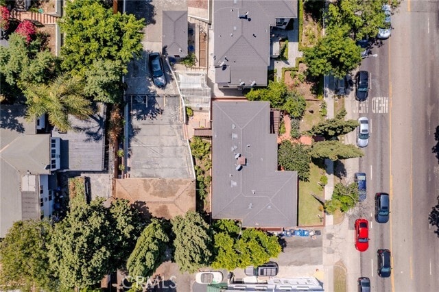 Building Photo - 3314 Barham Blvd