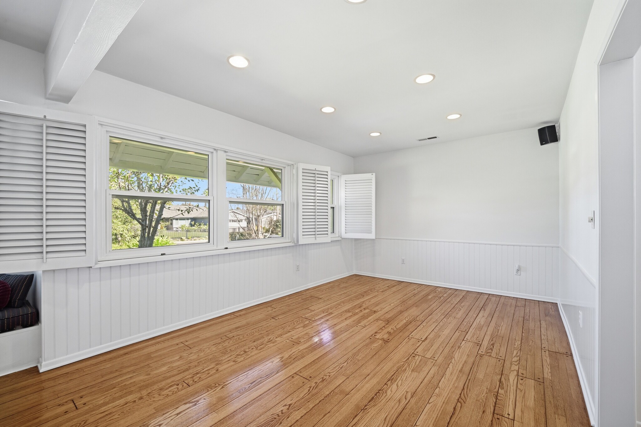 Building Photo - 16146 Otsego St