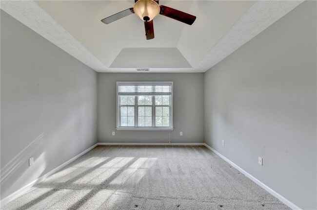 Building Photo - 5229 Pine Branch Ct