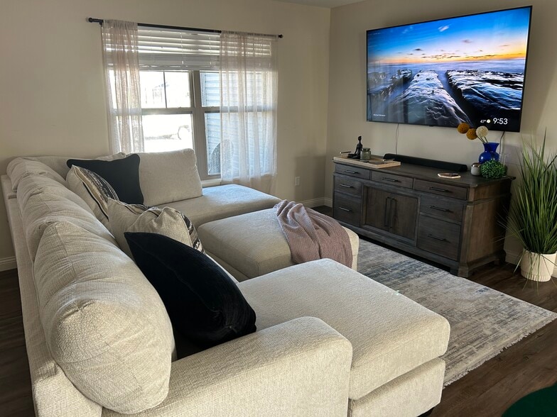 Building Photo - 5524 Sweetgum Cir