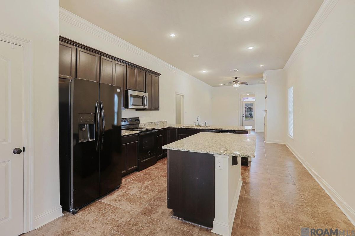 Building Photo - 16248 Timberstone Dr