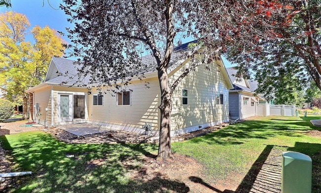 Building Photo - 3822 W 11th St