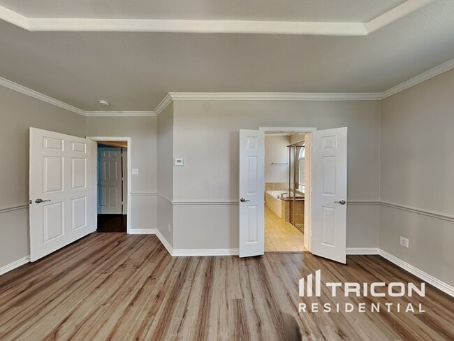 Building Photo - 131 Lake Trail Dr