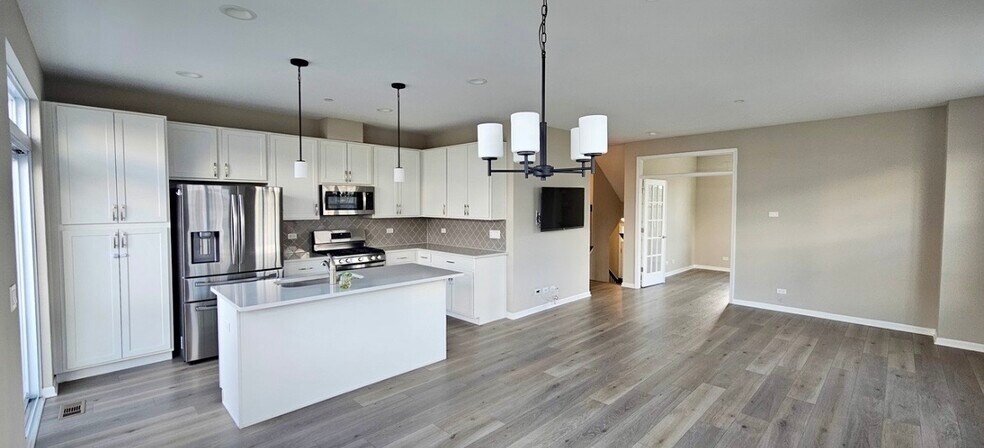 Building Photo - 210 Timberleaf Cir