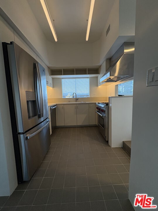 Building Photo - 444 W Avenue 37