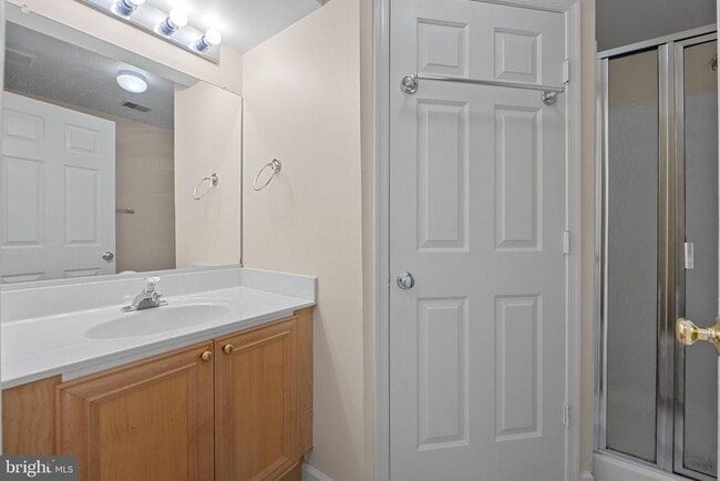 Building Photo - 14111 Autumn Cir