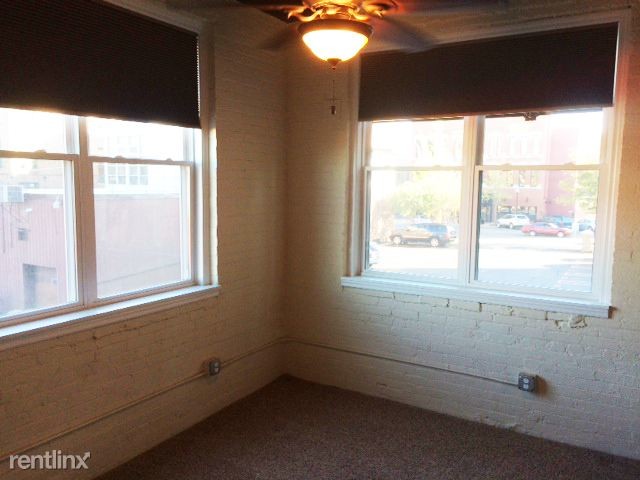 Building Photo - 2 br, 1 bath Apartment - 159 W Pearl St 202