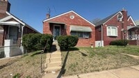 Building Photo - 5955 Floy Ave