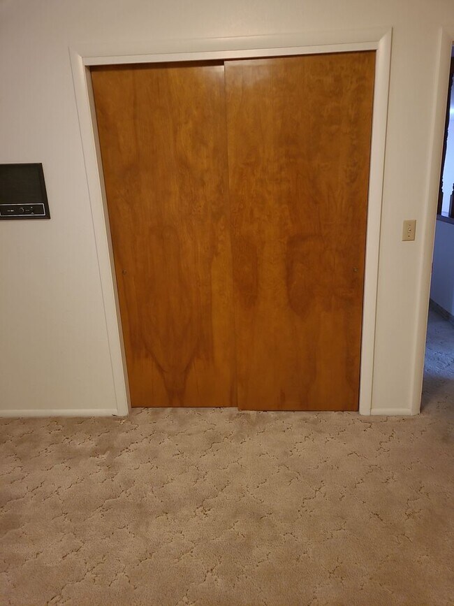 Building Photo - 650 Butler Blvd