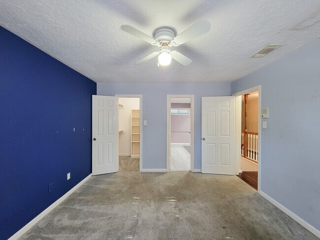 Building Photo - 17326 Ponderosa Pines Dr