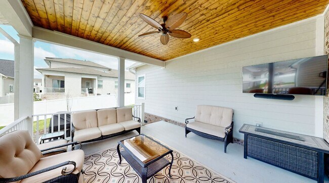 Building Photo - Durham Farms of Hendersonville!