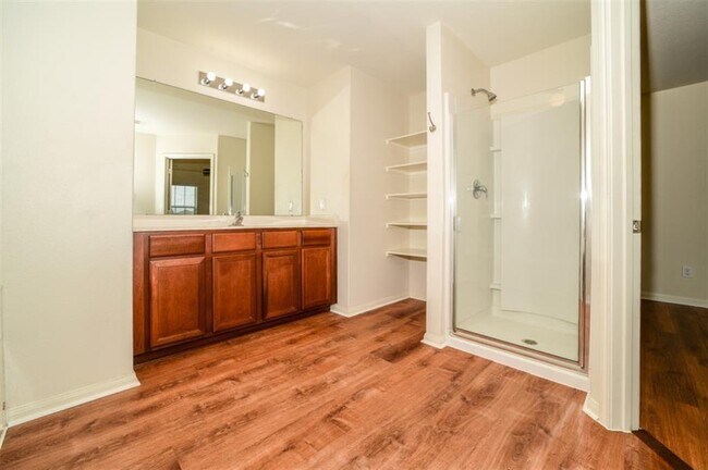 Building Photo - 20534 Marker Ridge Dr