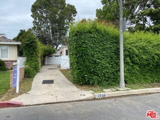 Building Photo - 2710 Stoner Ave