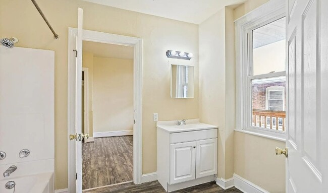 Building Photo - Coming Soon! Bright 4 Bedroom, 1 Bath Home...