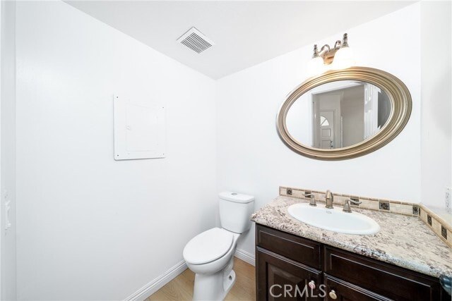 Building Photo - 3 Almador