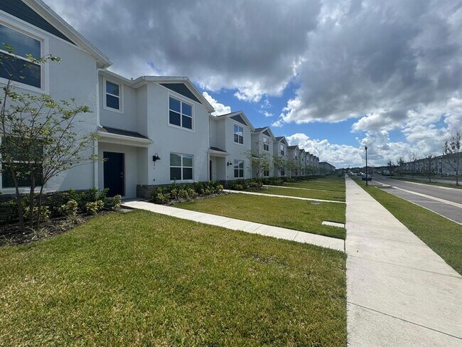 Building Photo - 371 Preston Cv Dr