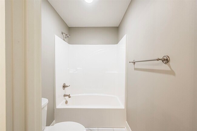 Building Photo - 456 Adalynn Cir