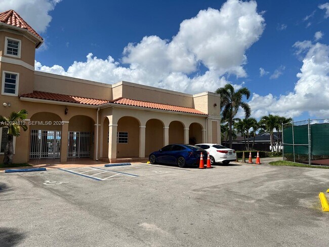 Building Photo - 1132 NW 125th Path