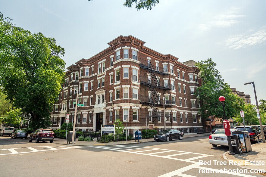 Building Photo - 16 Queensberry St