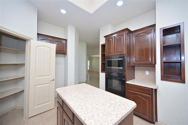 Building Photo - 1500 Dun Horse Dr