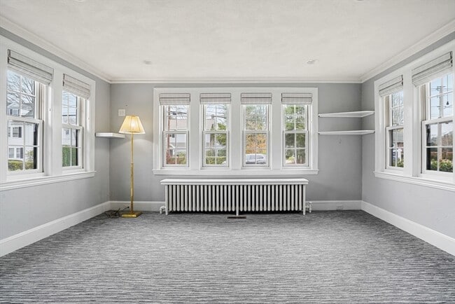 Building Photo - 28 Exmoor Rd