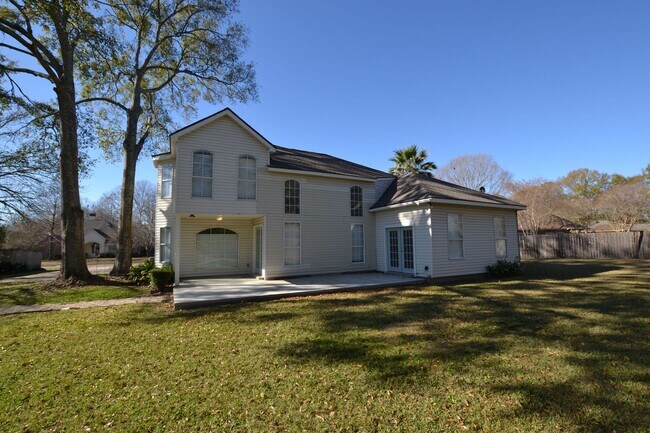 Building Photo - Zachary School District!  Newly remodeled 4 bedroom, 2.5 bath near downtown Zachary