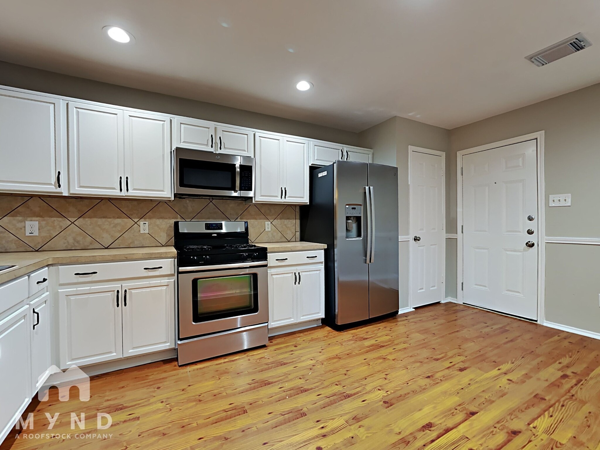 Building Photo - 3523 Avalon Castle Dr